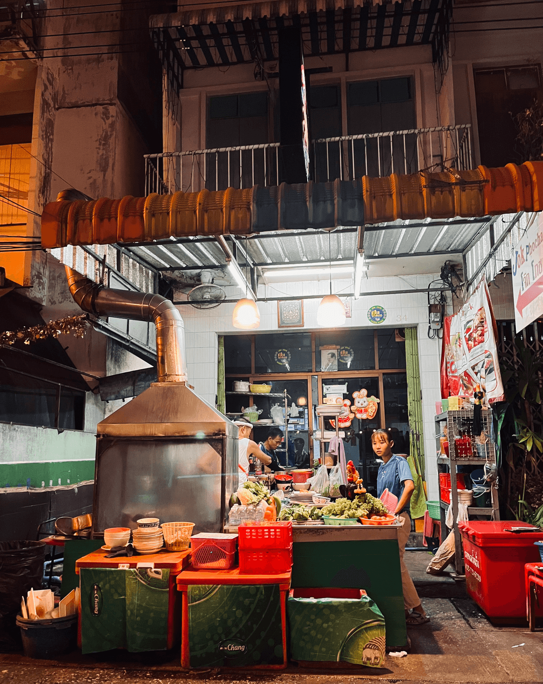 Bangkok food and local family restaurant